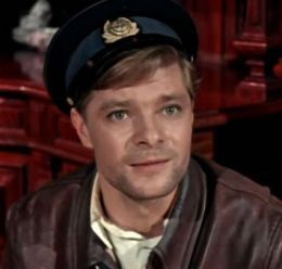 Александр Михайлов