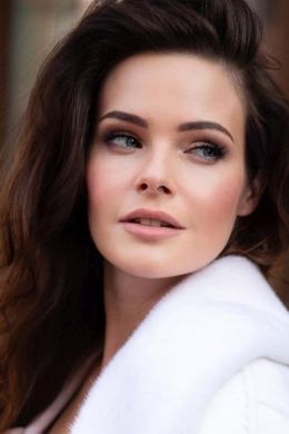 Анна Пескова