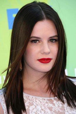 Челси Хоббс