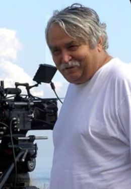 Лакис Папастэйтис