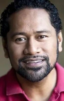 Джей Лагайя