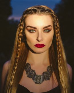 Валис Волкова