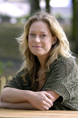 Анна Крилли