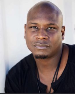 Де'Маркес Доган