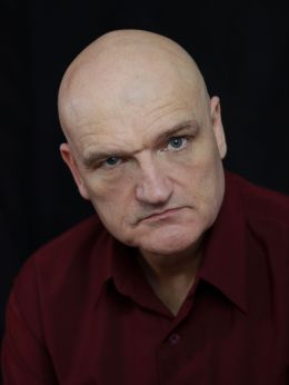 Пол МакНейлли