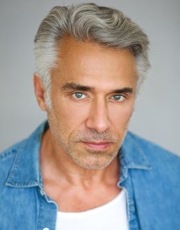 Louie Mandrapilias