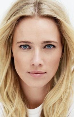 Дженнифер Хоффман