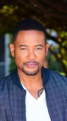 Деррек Брэйди