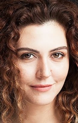 Идиль Йенер