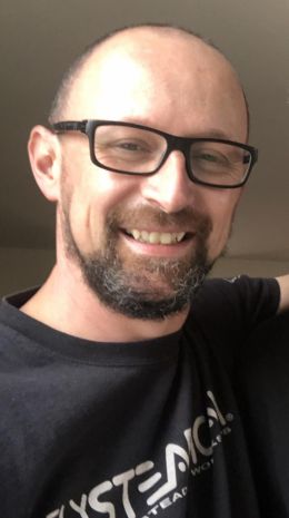 Ангус Митчелл