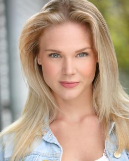 Виктория Лонгли