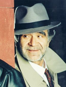 Никос Бусдукос