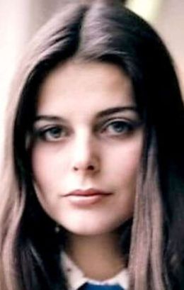 Андреа Кундерликова