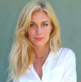 Людмила Дайер