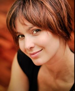 Кармен Николь