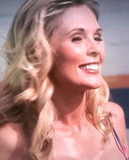 Дженнифер Данн