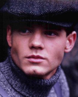 Джеймс Лэтроп