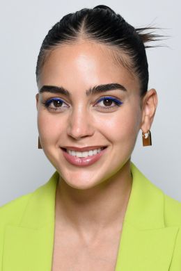 Мелисса Баррера