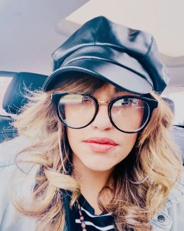 Джоан Роман