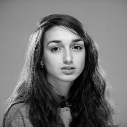 Ина Николова