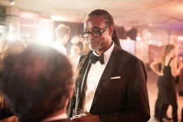 Чак Харгроув