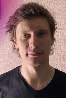 Виктор Крылов