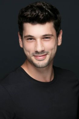 Дениз Джан Акташ