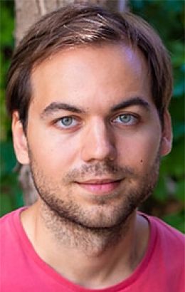 Михаил Кандауров