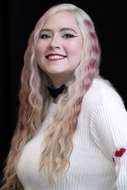 Вивьенн Медрано