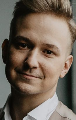 Вадим Плохотников