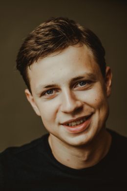 Владислав Здоров