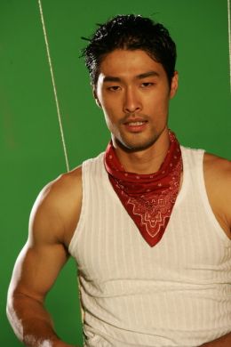 Джонни Нгуен