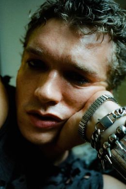 Коннор Сторри