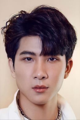 Тханават Ратанакитпайсан