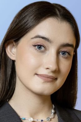 Динара Курбанова