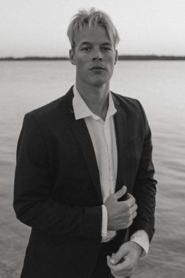 Лайке Джоуэрс