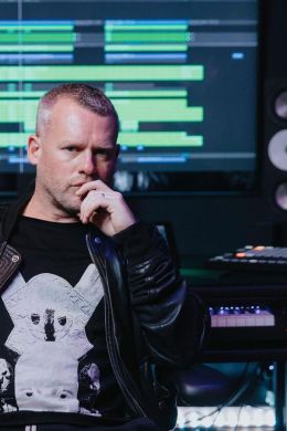 Эйдан Лавель