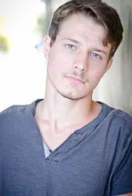 Тайлер Бэннер