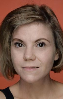 Алина Колкер