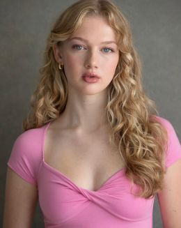 Сара Эбботт