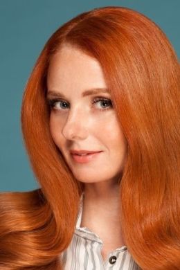 Лена Катина