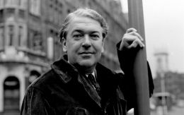 Кингсли Эмис