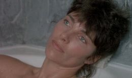 Кэролин  Берг