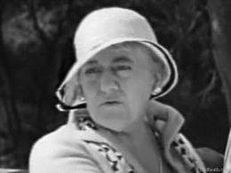 Эвелин Бернс