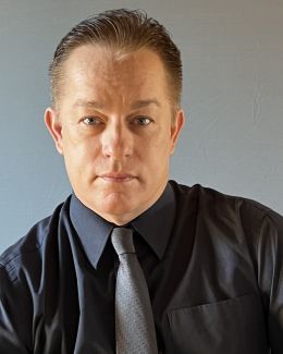 Алекс Дж. Кэмпбелл