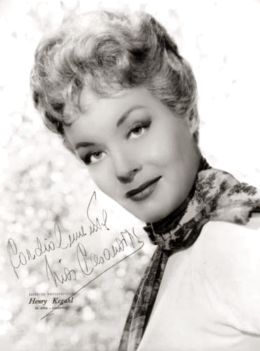 Лиа Казанова