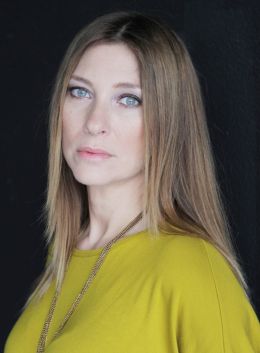 Аделаид Де Суза