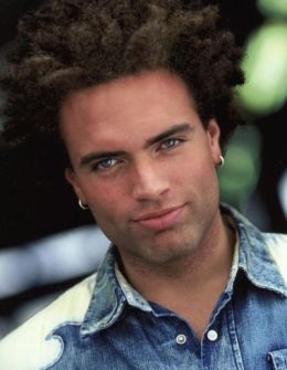 Аарон Дадли