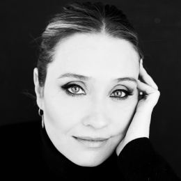 Edda Bjorg Eyjolfsdottir