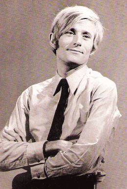 Нино Феррер